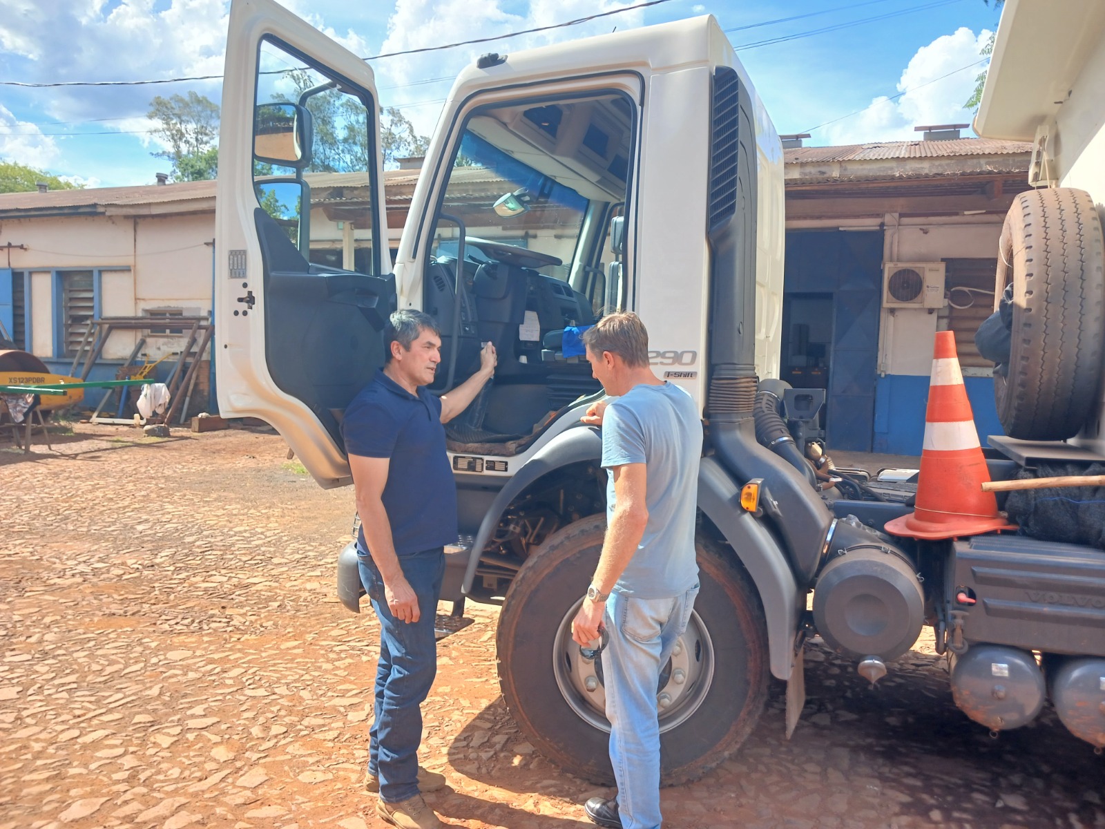 WhatsApp Image 2025-12-09 at 16.28.34