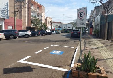Secretaria de Mobilidade Urbana reforça uso correto das vagas preferenciais em Santa Rosa Secretaria de Mobilidade Urbana reforça uso correto das vagas preferenciais em Santa Rosa