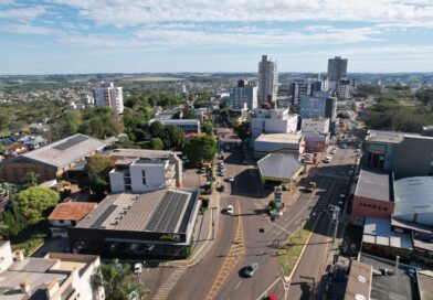 Novas obras de pavimentação de mais de R$ 830 mil no Centro e no Bairro São Francisco Novas obras de pavimentação de mais de R$ 830 mil no Centro e no Bairro São Francisco